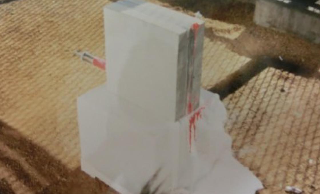 対角上のひび割れに注入液が到達